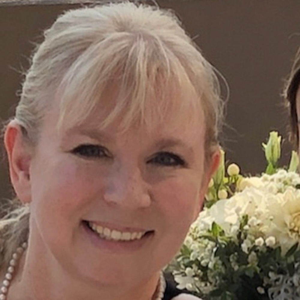 Meet your Posher, Roxanne